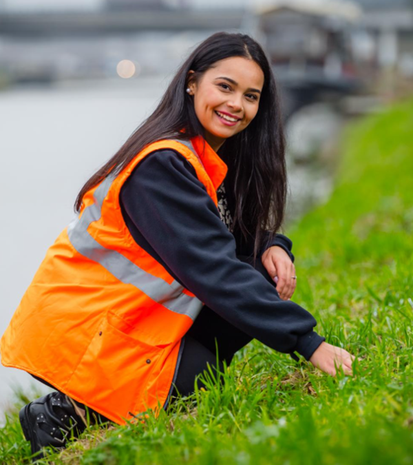 camille, Controleur der werken, port.brussels